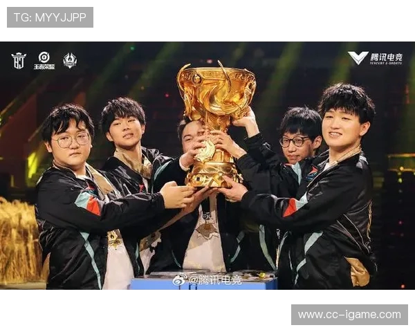 《电竞赛场激情四溢 数十支战队激烈争锋掀起新一轮全球电竞热潮》