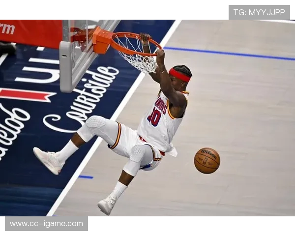 吉米巴特勒的篮球传奇之路与奋斗精神的完美结合 吉米巴特勒的篮球传奇之路与奋斗精神的完美结合